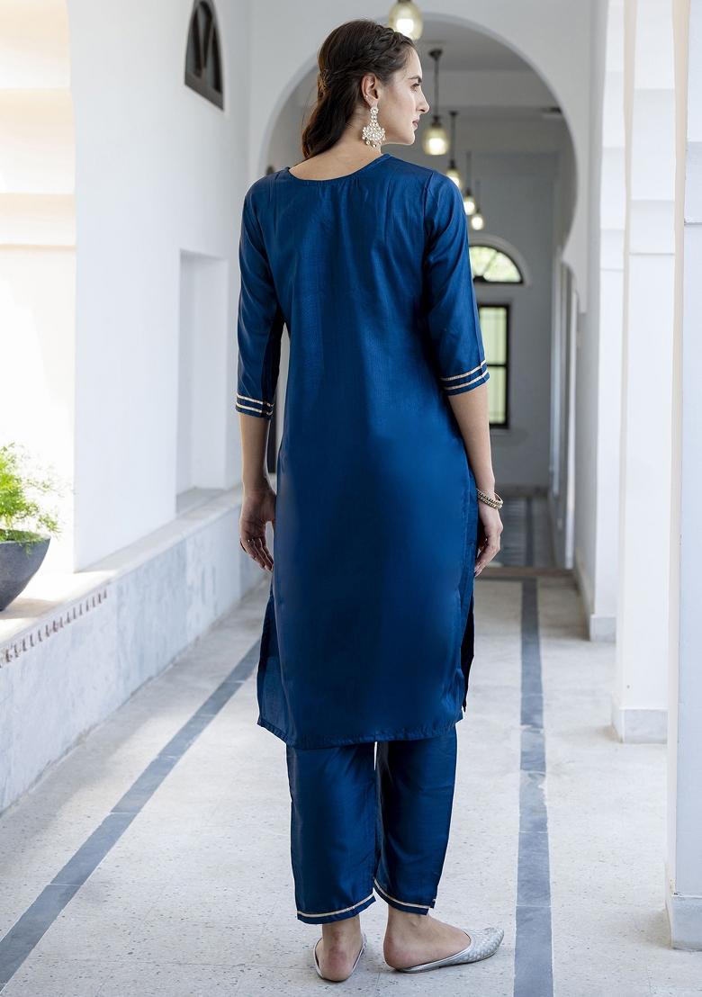 Blue Embroidered Silk Blend Salwar Kameez With Dupatta