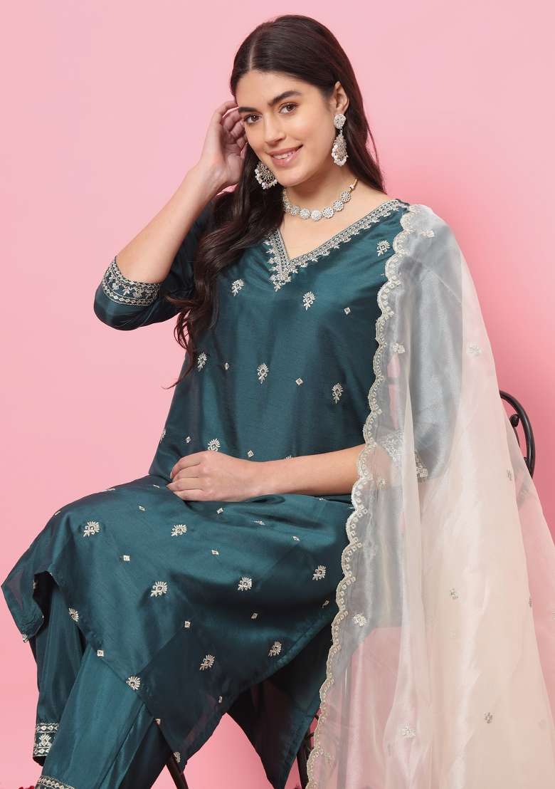 Green Embroidered Blended Straight Kurta Set - Indya