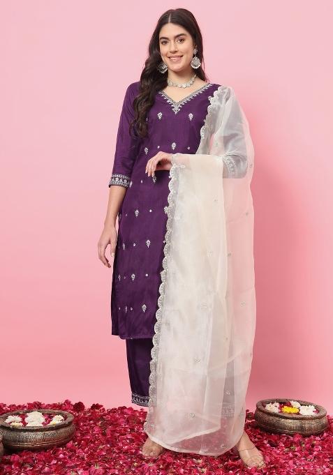 Purple Embroidered Silk Blend Salwar Kameez With Dupatta