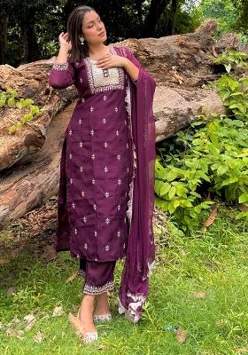 Purple Embroidered Silk Blend Salwar Kameez With Dupatta