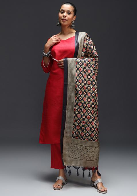 Red Printed Cotton Blend Salwar Kameez With Dupatta