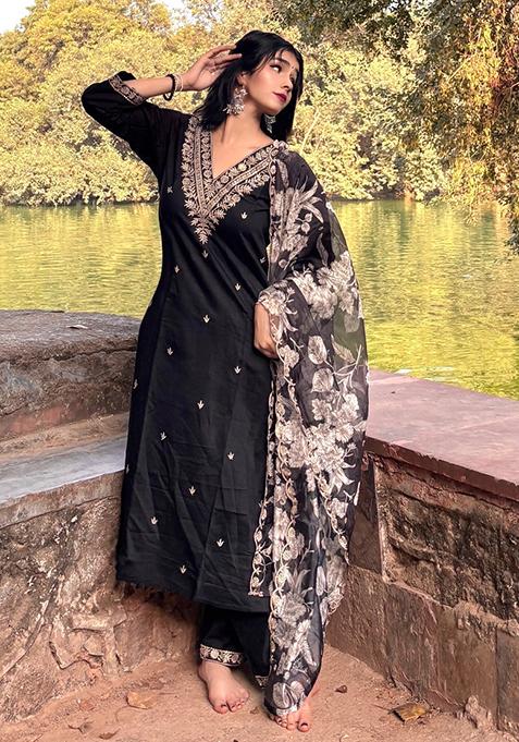 Black Embroidered Viscose Salwar Kameez With Dupatta