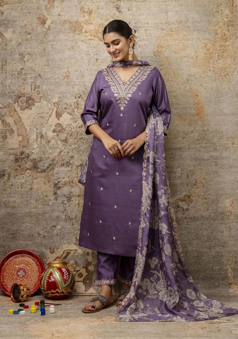 Lavender Embroidered Viscose Salwar Kameez With Dupatta