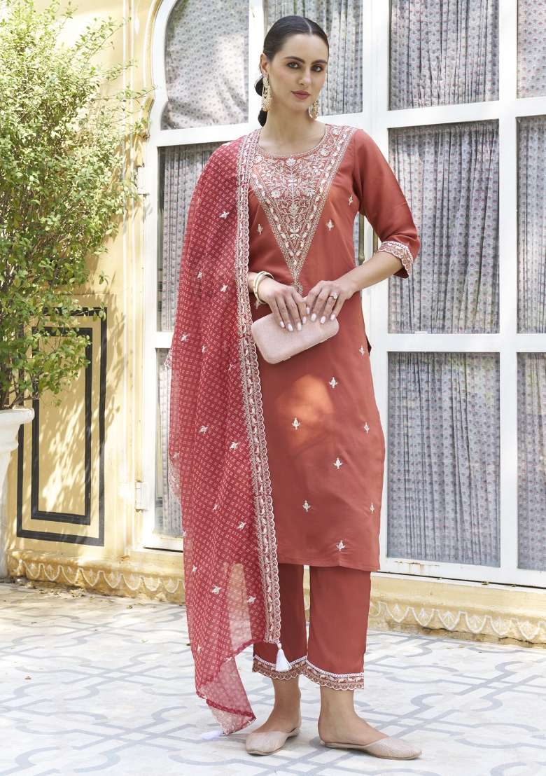 Peach Embroidered Silk Blend Straight Kurta Set - Indya