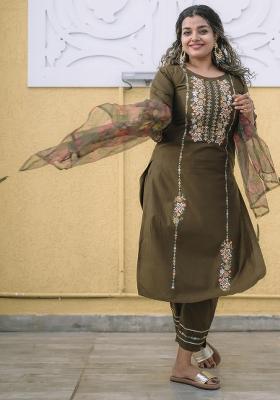 Mehendi Green Embroidered Viscose Salwar Kameez With Dupatta