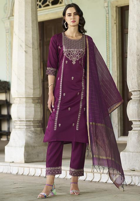 Purple Embroidered Viscose Salwar Kameez With Dupatta