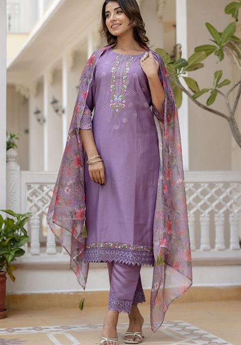 Lavender Embroidered Viscose Salwar Kameez With Dupatta