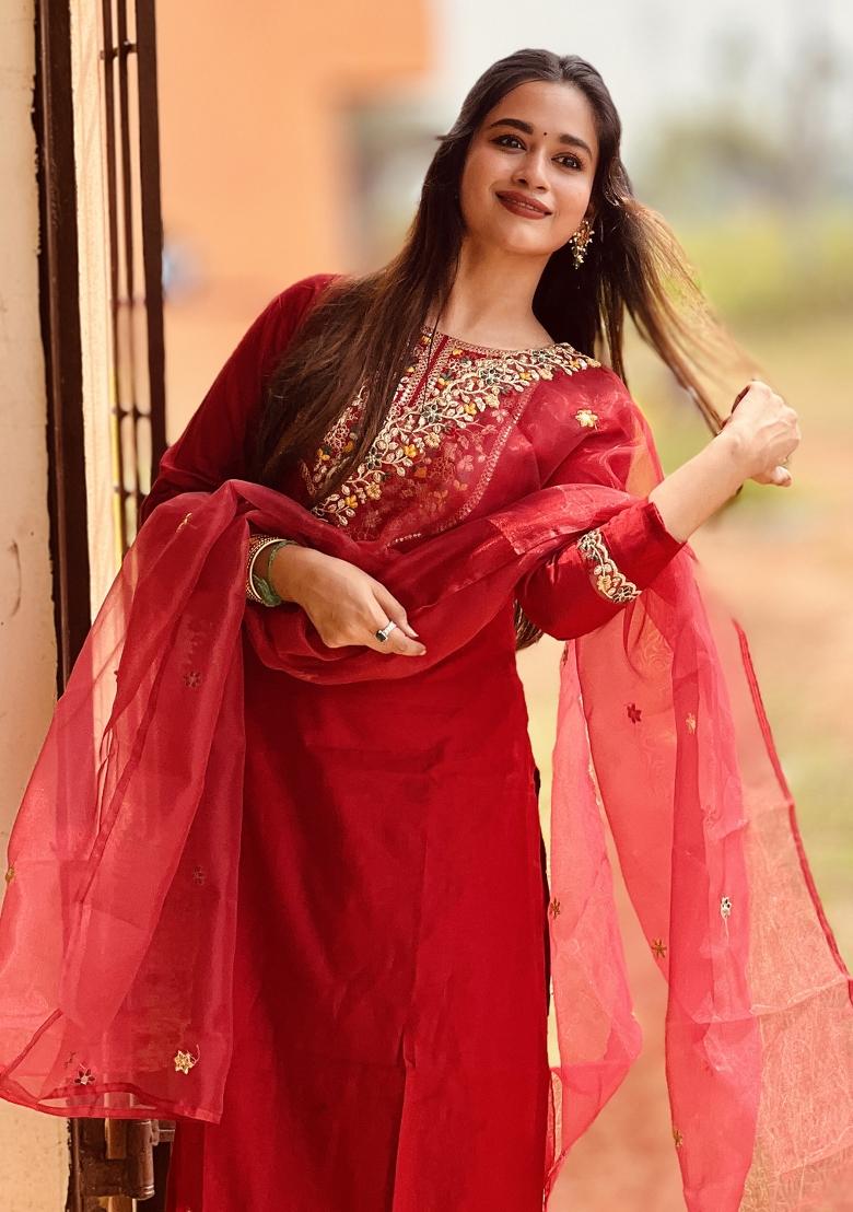 Maroon Embroidered Viscose Salwar Kameez With Dupatta