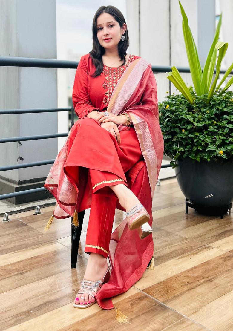 Peach Embroidered Viscose Salwar Kameez With Dupatta