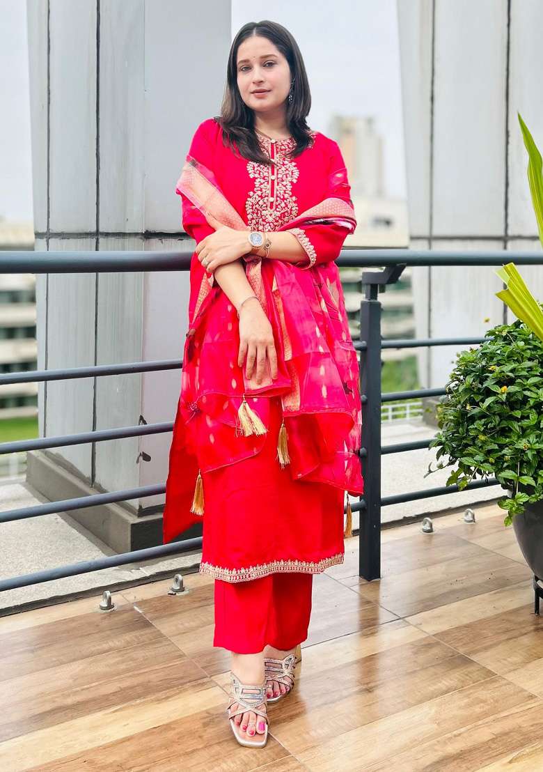 Pink Embroidered Viscose Straight Kurta Set - Indya