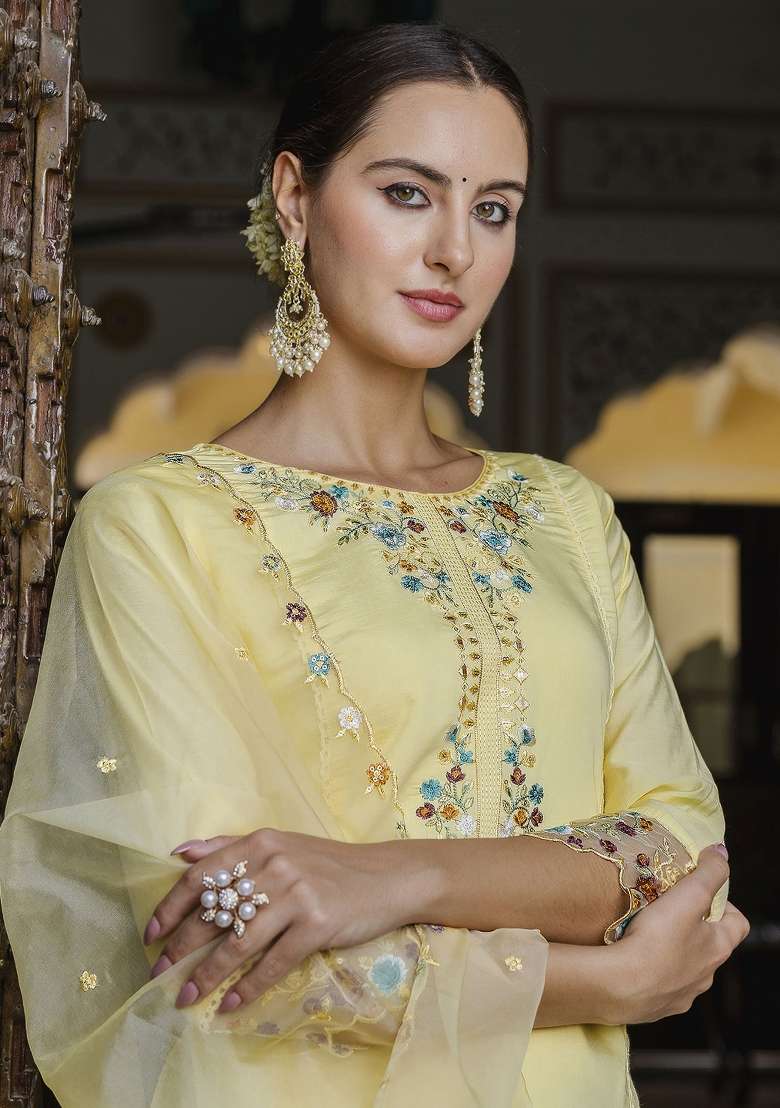Yellow Embroidered Viscose Pakistani Suit Set - Indya