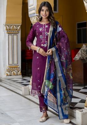 Purple Embroidered Viscose Salwar Kameez With Dupatta