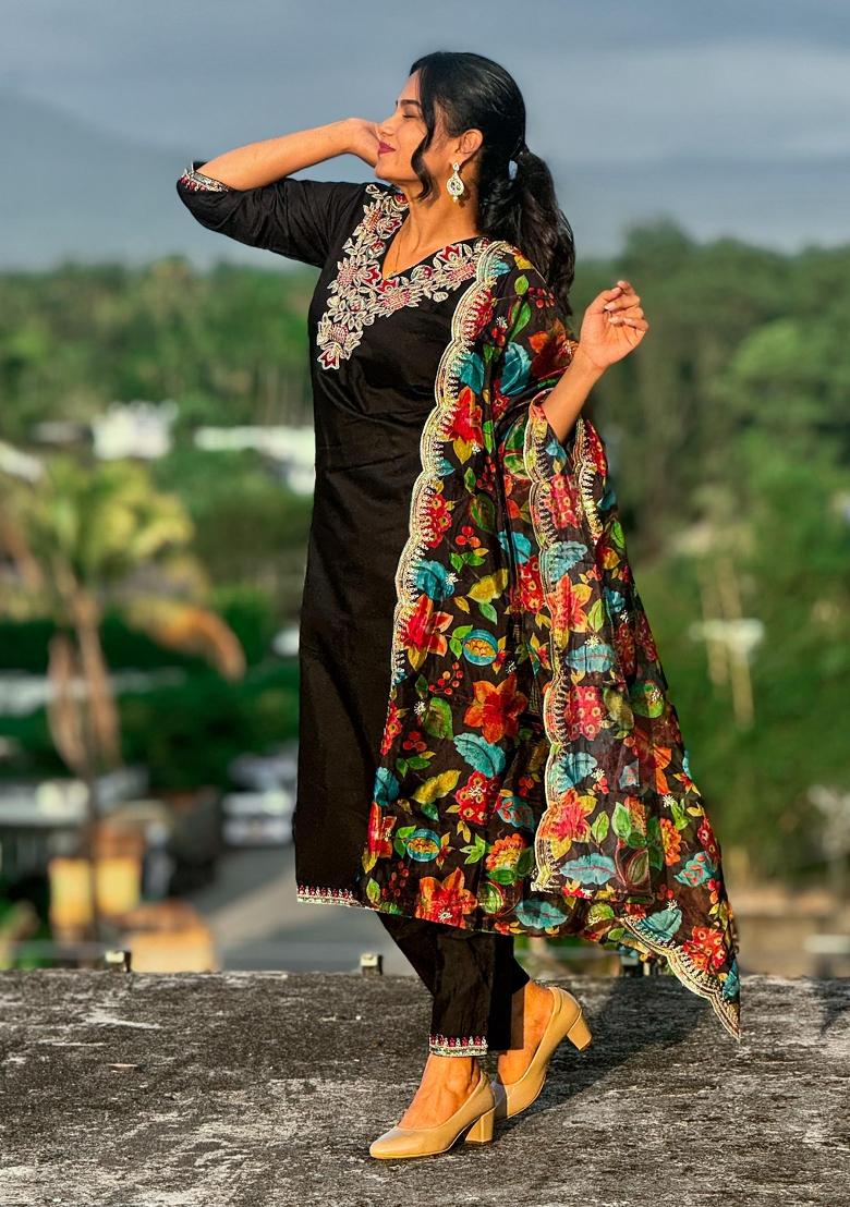 Black Embroidered Silk Blend Salwar Kameez With Dupatta