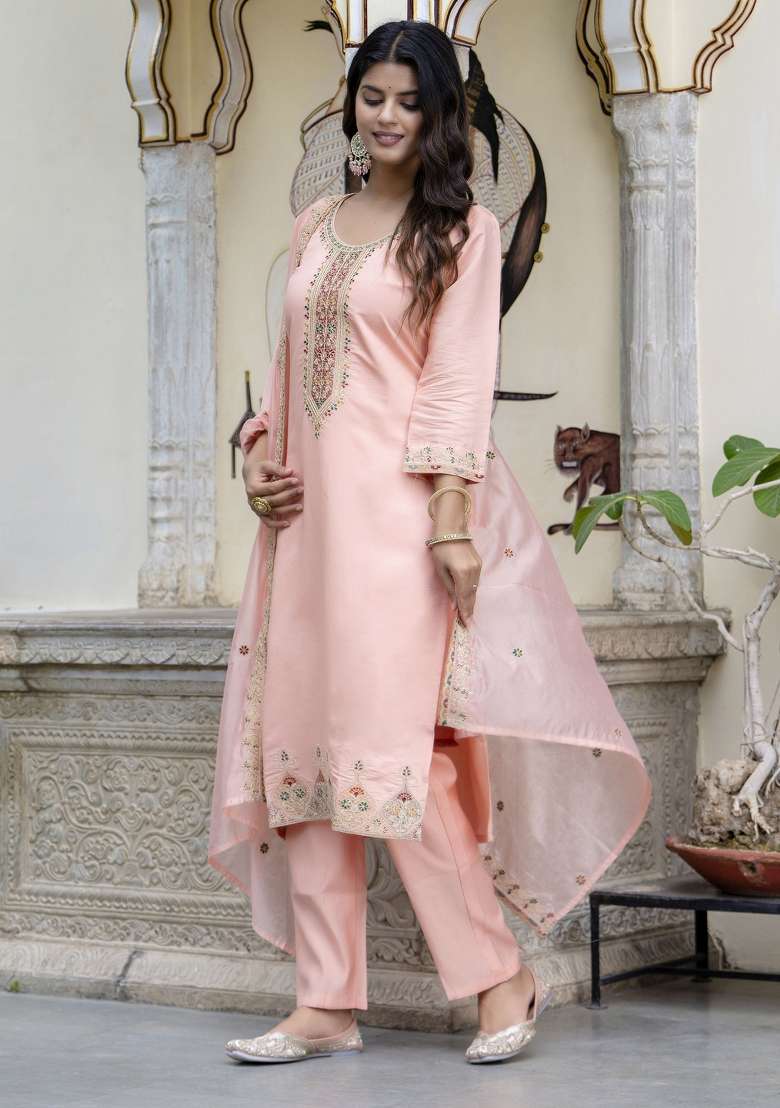 Peach Embroidered Silk Blend Straight Kurta Set - Indya