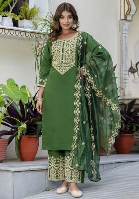 Green Embroidered Silk Blend Salwar Kameez With Dupatta
