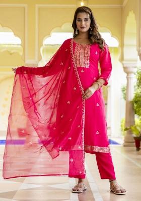 Pink Embroidered Silk Blend Salwar Kameez With Dupatta