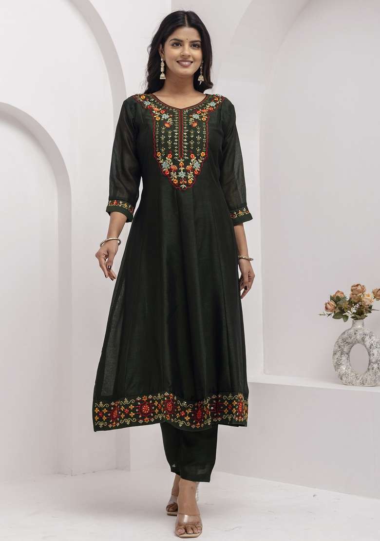 Green Embroidered Vichitra A Line Kurta Set - Indya
