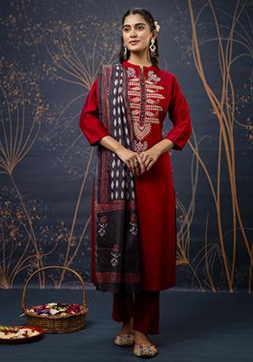 Maroon Embroidered Cotton Blend Salwar Kameez With Dupatta