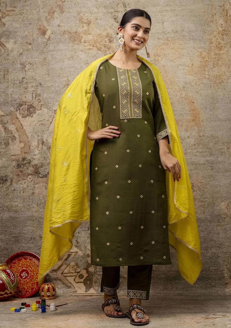 Green Embroidered Silk Blend Salwar Kameez With Dupatta