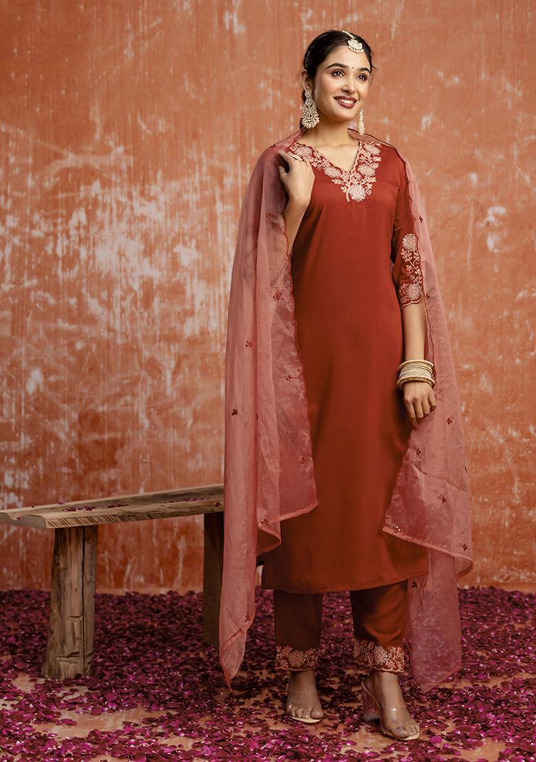 Pink Embroidered Silk Blend Salwar Kameez With Dupatta