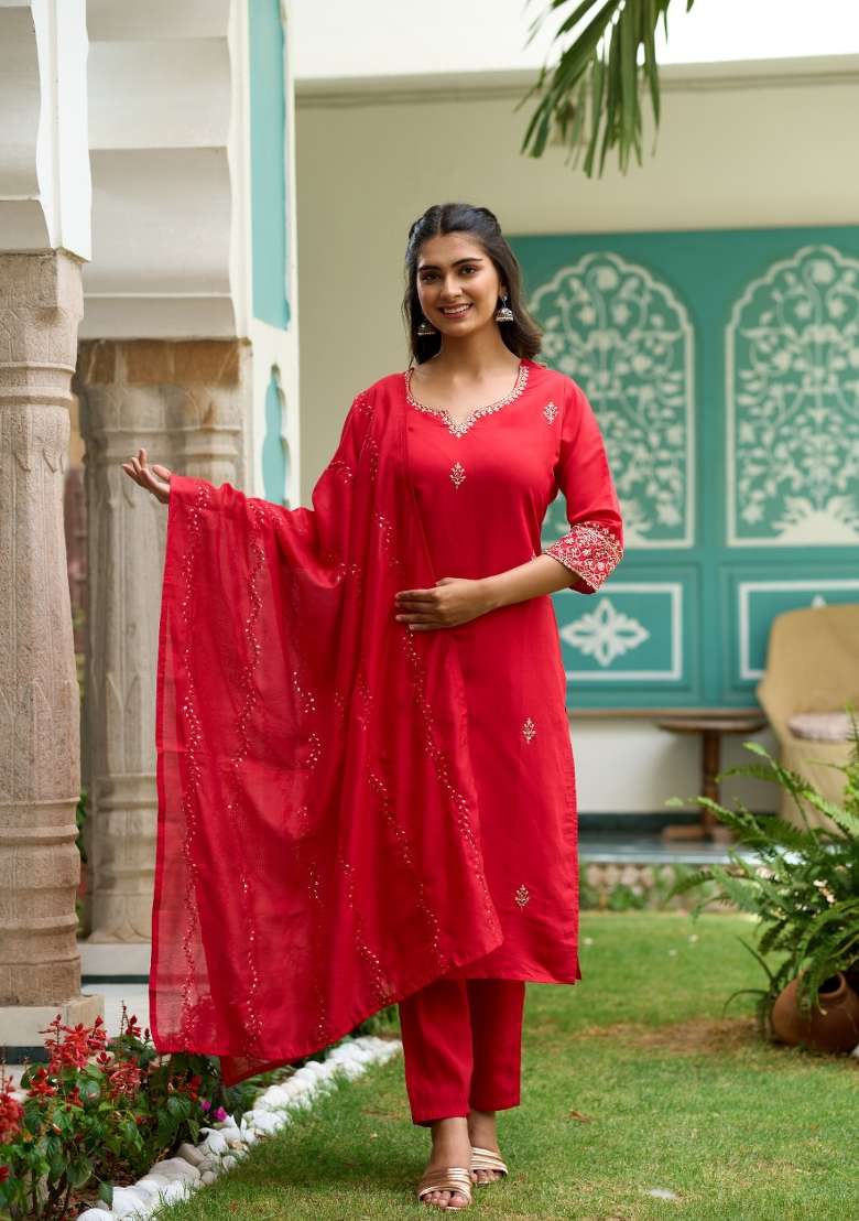 Red Embroidered Chanderi Straight Kurta Set - Indya