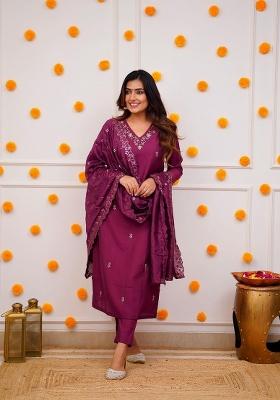 Purple Embroidered Viscose Salwar Kameez With Dupatta