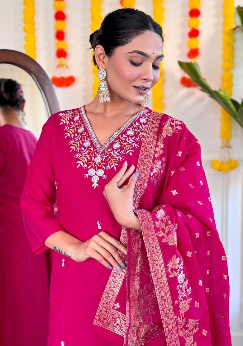 Red Embroidered Viscose Salwar Kameez With Dupatta