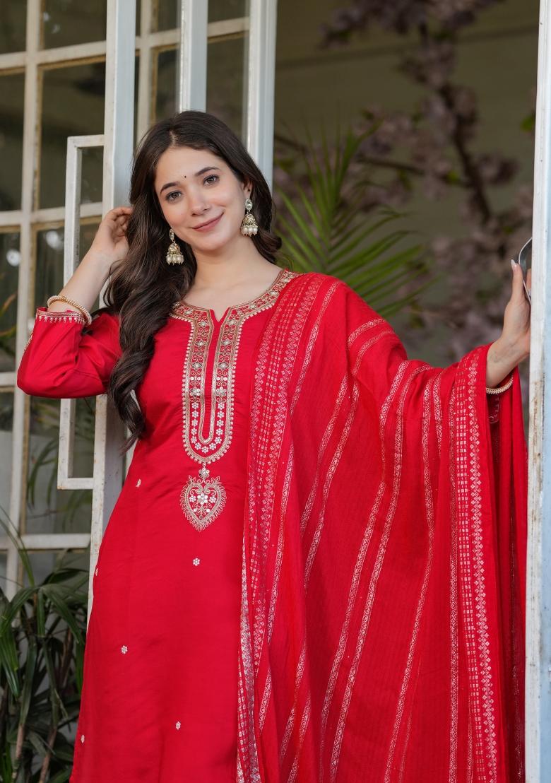 Red Embroidered Viscose Salwar Kameez With Dupatta