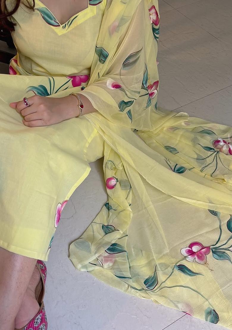 Yellow Embroidered Georgette Salwar Kameez With Dupatta