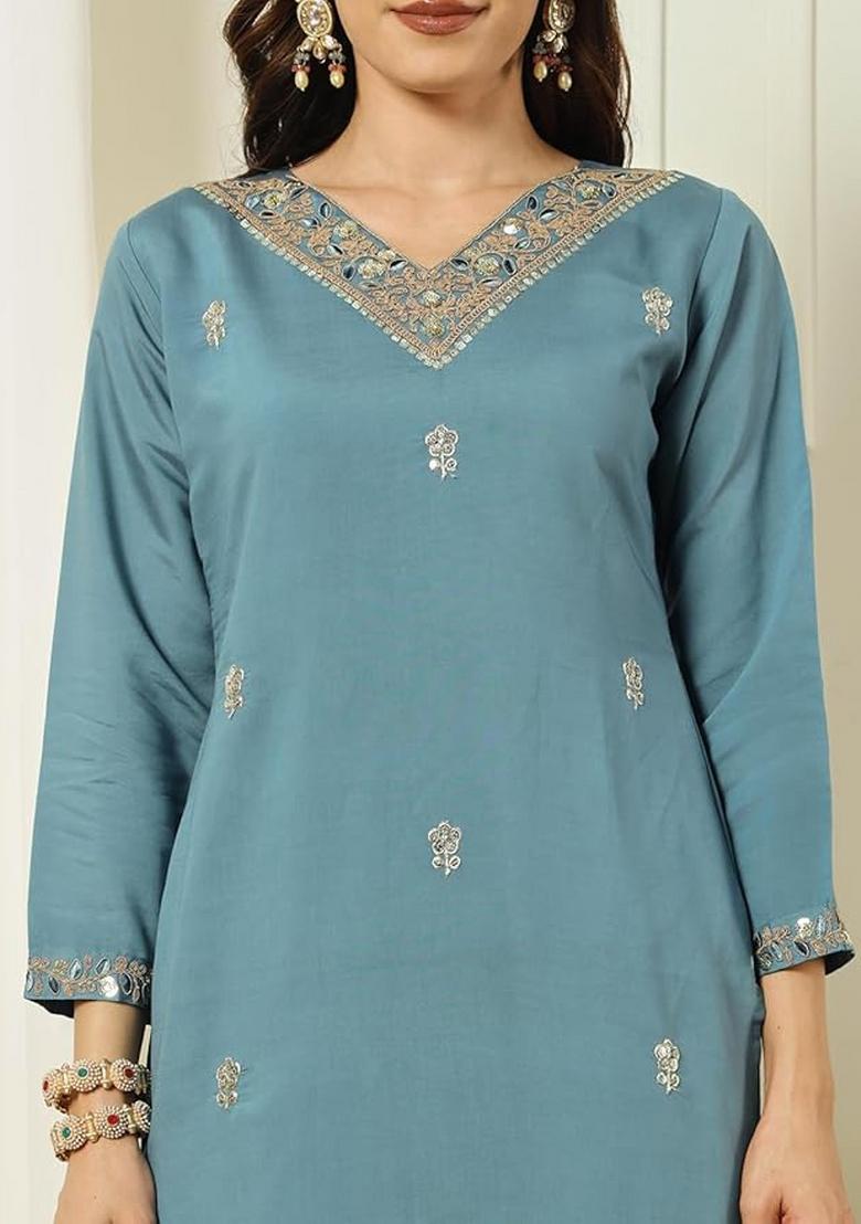 Blue Embroidered Chanderi Salwar Kameez With Dupatta
