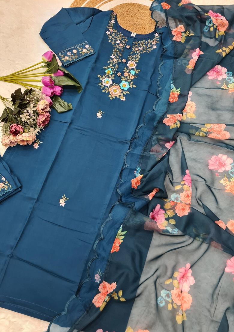 Blue Embroidered Chanderi Salwar Kameez With Dupatta