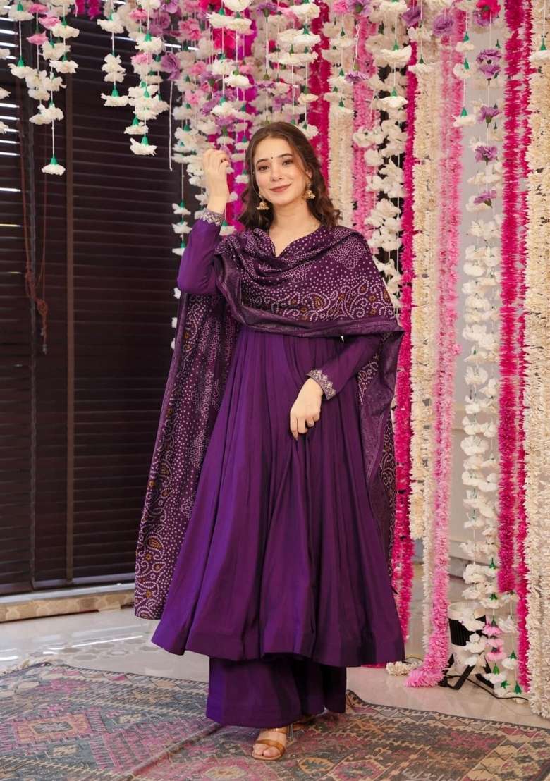 Maroon Sequin Work Chanderi Anarkali Set - Indya