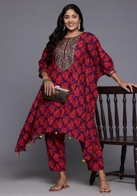 Purple Abstract Print Crepe Salwar Kameez