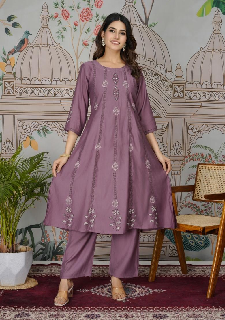 Purple Resham Embroidery Viscose Salwar Kameez