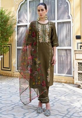 Mehendi Green Embroidered Viscose Rayon Salwar Kameez With Dupatta