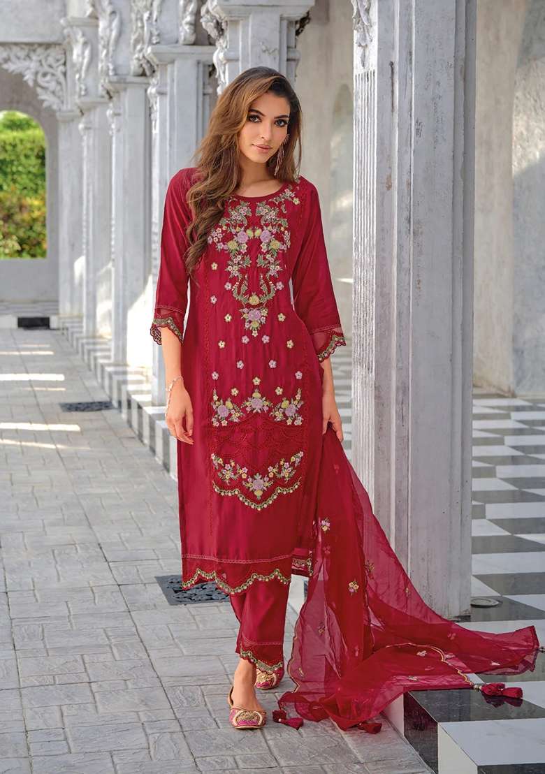 Red Embroidered Silk Blend Salwar Kameez With Dupatta - Indya