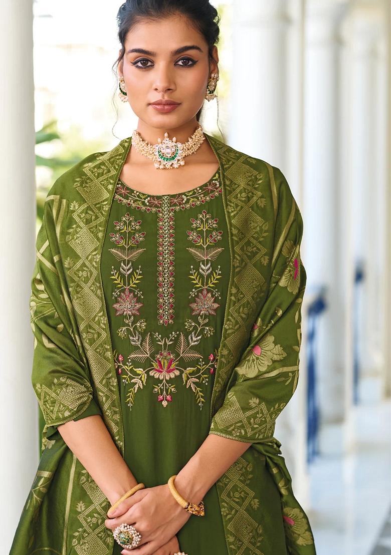 Mehendi Green Embroidered Silk Blend Salwar Kameez With Dupatta