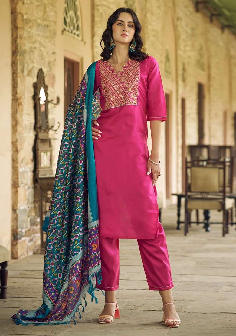 Pink Embroidered Silk Blend Salwar Kameez With Dupatta - Indya