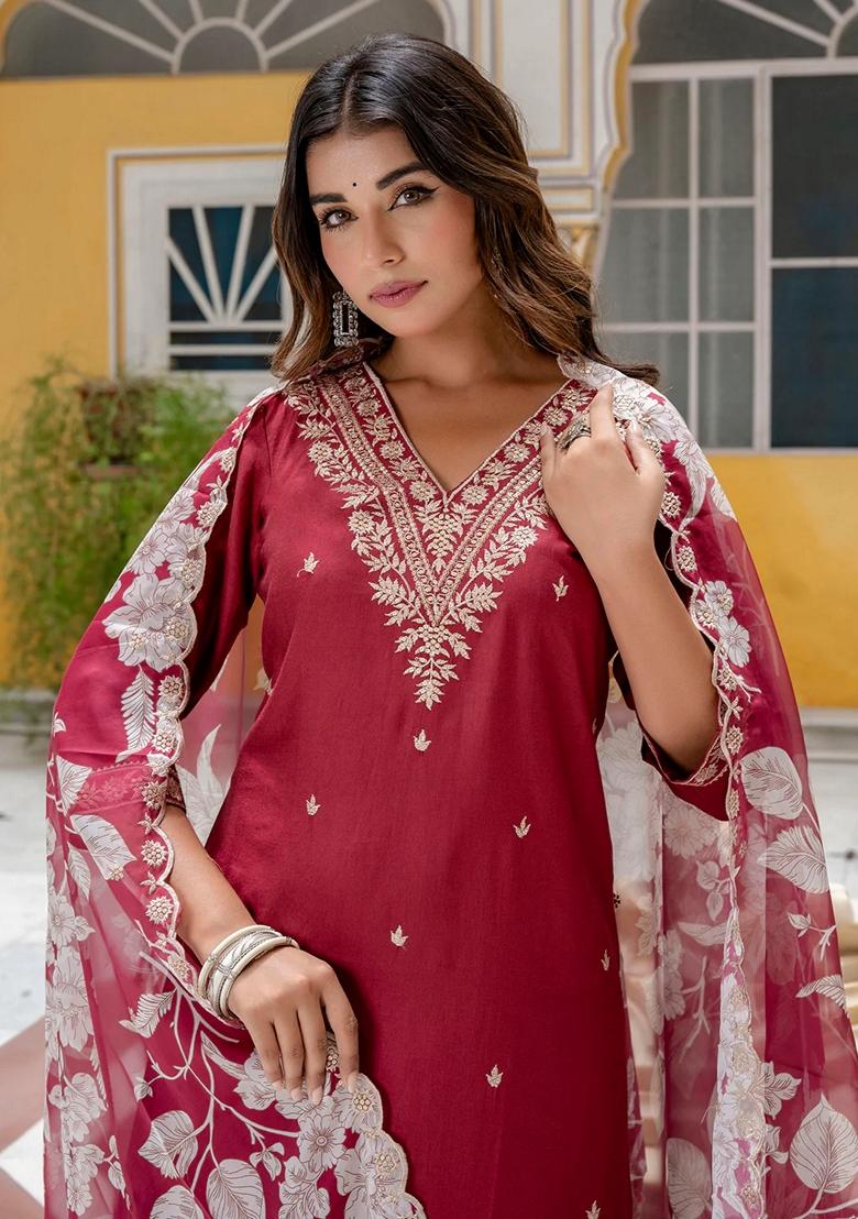 Maroon Embroidered Viscose Rayon Salwar Kameez With Dupatta