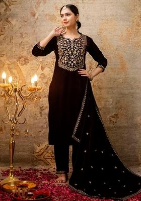 Purple Embroidered Velvet Salwar Kameez With Dupatta