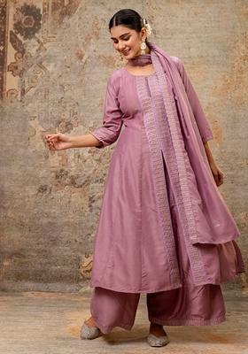Lavender Embroidered Silk Blend Salwar Kameez With Dupatta