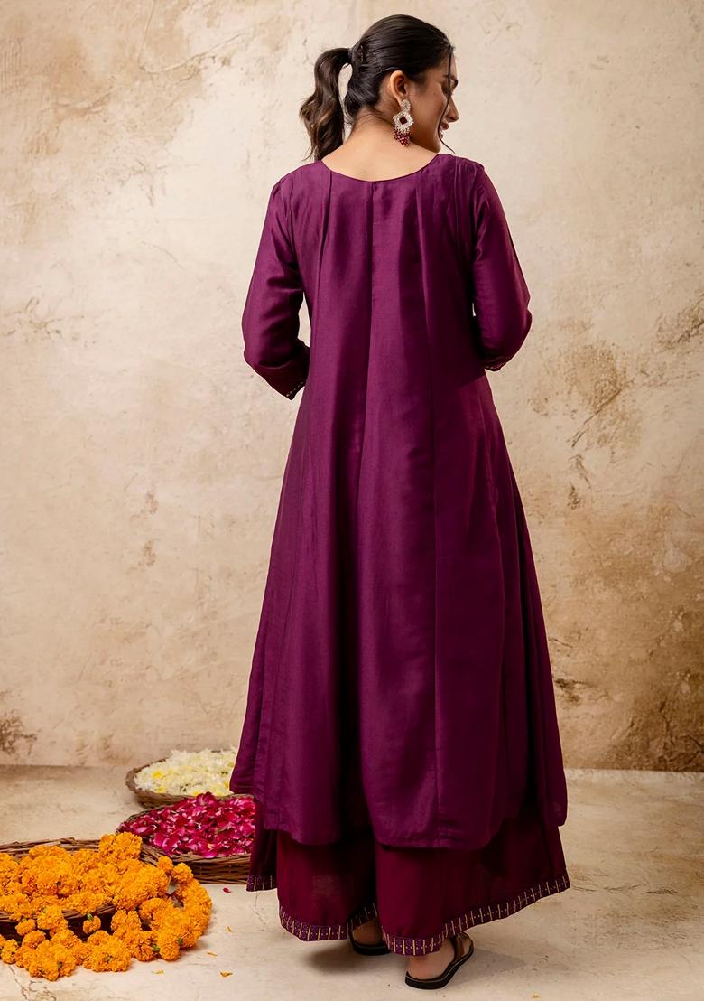 Purple Embroidered Silk Blend Salwar Kameez With Dupatta