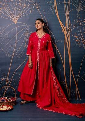 Pink Embroidered Silk Blend Salwar Kameez With Dupatta