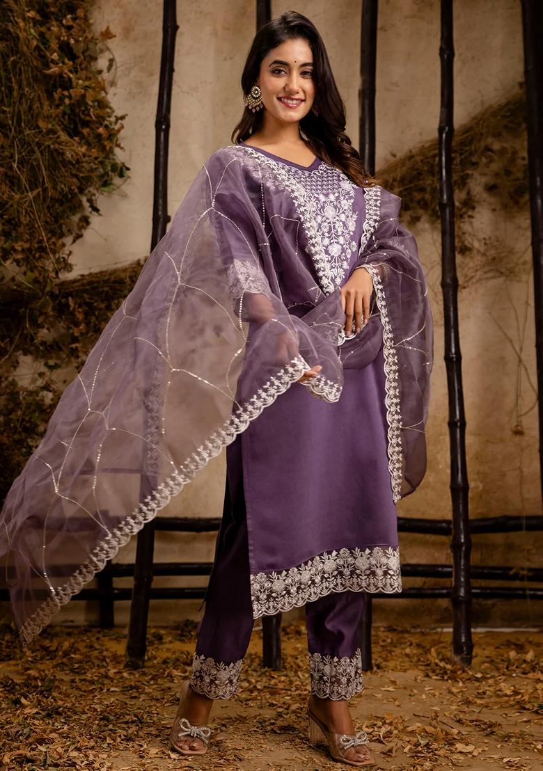 Lavender Embroidered Silk Blend Salwar Kameez With Dupatta