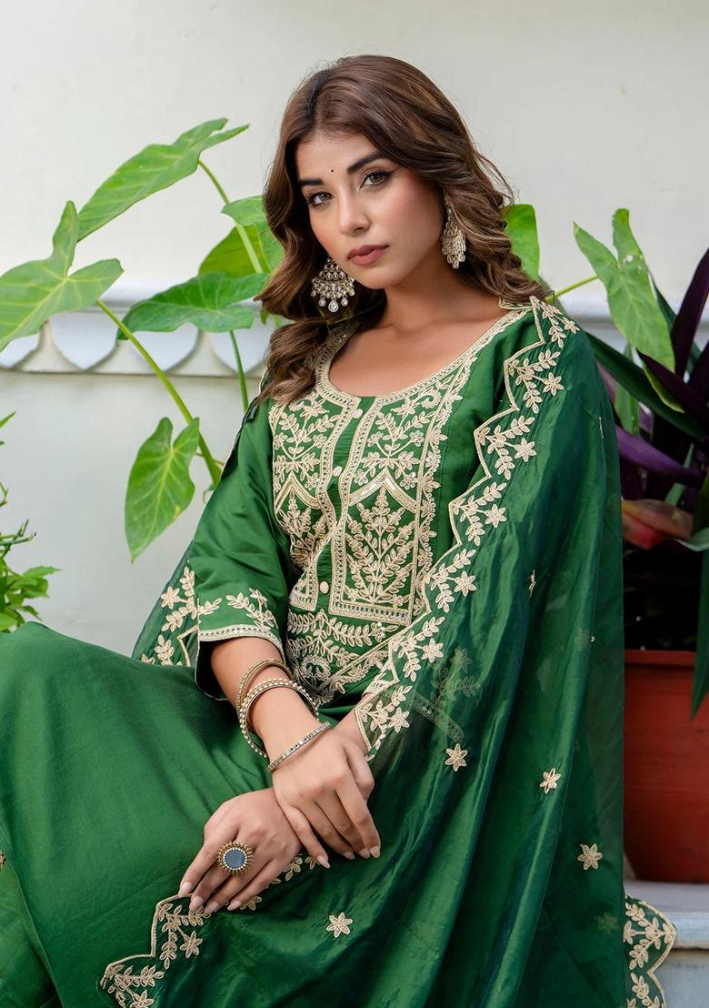 Green Embroidered Silk Blend Salwar Kameez With Dupatta