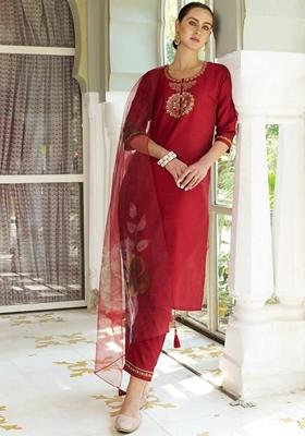 White Embroidered Pure Cotton Salwar Kameez With Dupatta