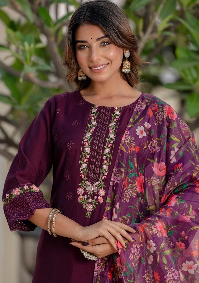 Purple Embroidered Viscose Rayon Salwar Kameez With Dupatta
