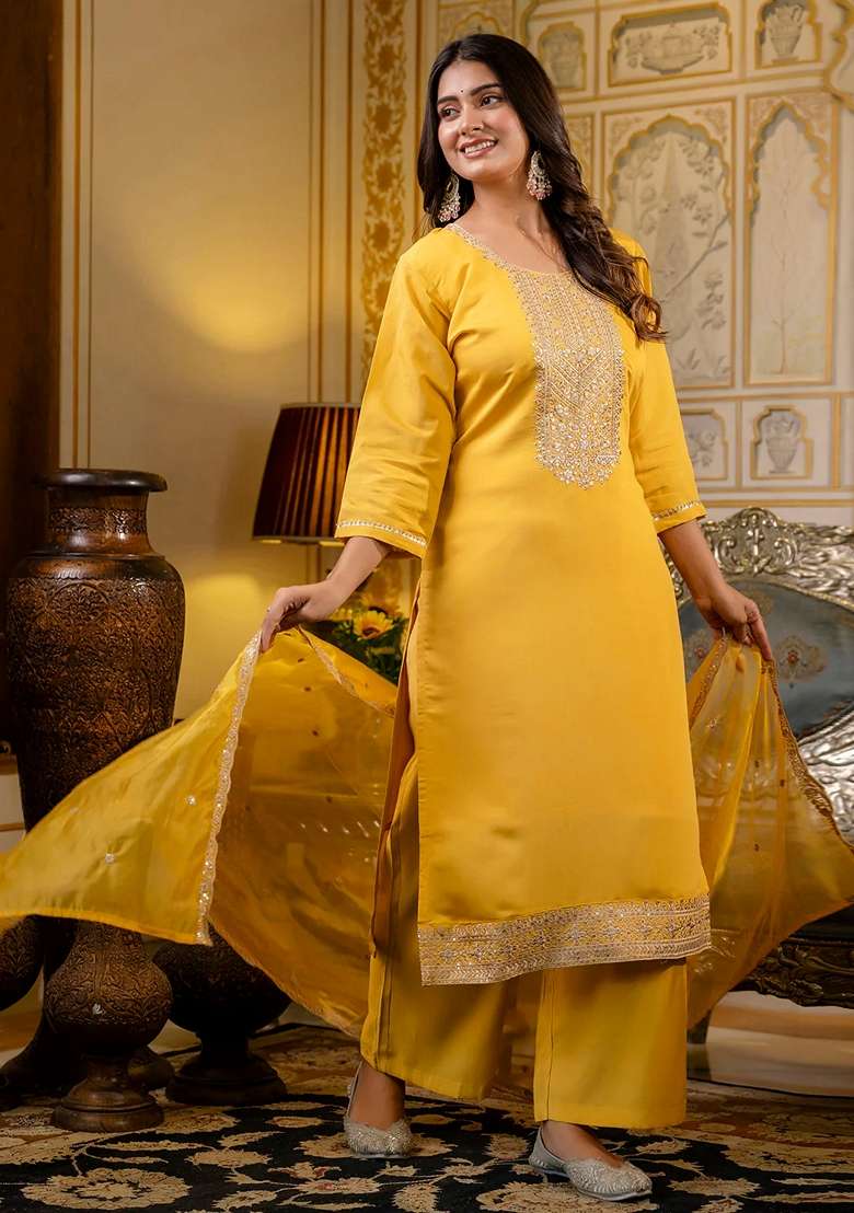 Peach Embroidered Silk Blend Straight Kurta Set - Indya