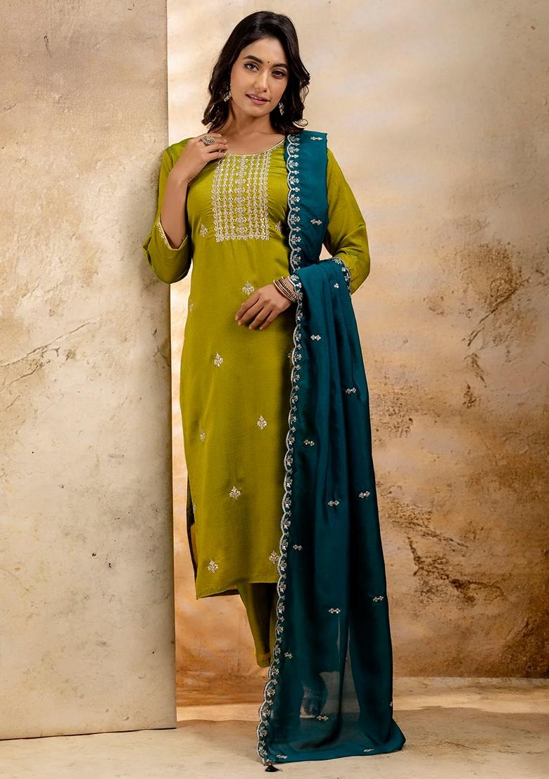 Mehendi Green Embroidered Silk Blend Salwar Kameez With Dupatta