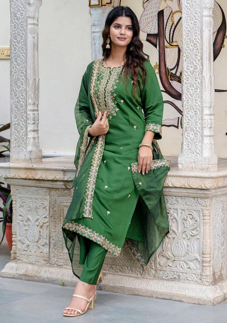 Green Embroidered Silk Blend Salwar Kameez With Dupatta